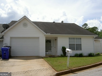 214 Oak Cir N, Stockbridge, GA 30281