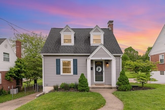 4 Pine Hill Dr, Highland Heights, KY 41076