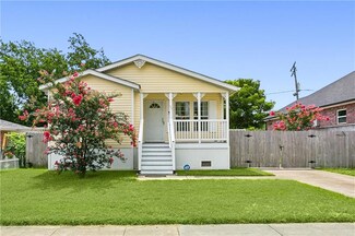 55 W Claiborne Square, Chalmette, LA 70043
