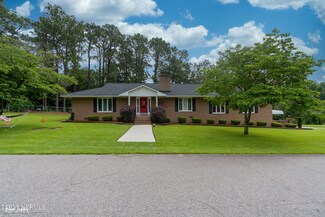 100 Juanita Ave, Hamlet, NC 28345