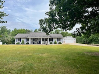 1021 112th Ave, Martin, MI 49070
