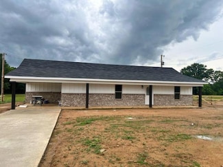 777 N Jefferson St, Houston, MS 38851