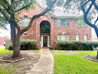 2402 Plantation Bend Dr, Sugar Land, TX 77478