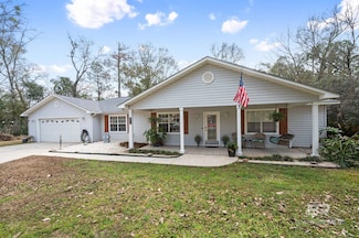 12295 John Arthur Dr, Foley, AL 36535