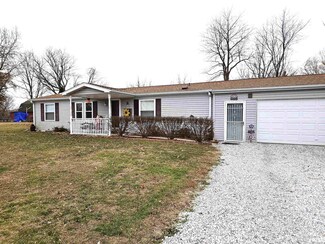 3 Jer-Mar Dr, Warsaw, IL 62379