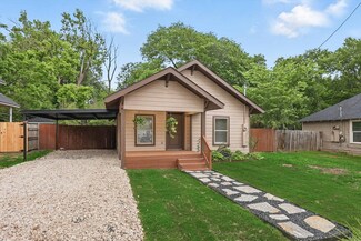 217 N Hawkins St, Waxahachie, TX 75165