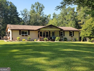 606 Keetor Rd, Talking Rock, GA 30175