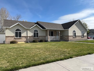 915 Limestone Dr, Idaho Falls, ID 83404