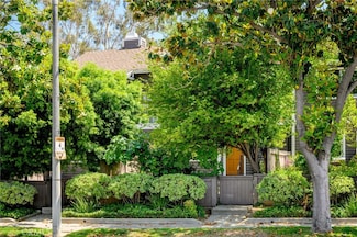 1318 Corson St Unit 5, Pasadena, CA 91106
