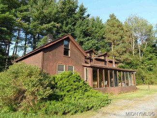 6194 Blue St, Glenfield, NY 13343