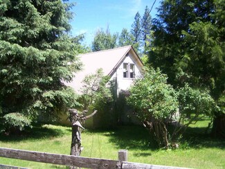 810 Grinnell St, Ione, WA 99139