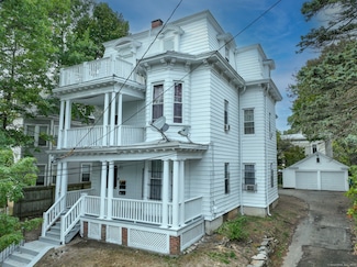 1599 Chapel St, New Haven, CT 06511