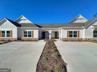 1338 Mooty Bridge Rd, Lagrange, GA 30240