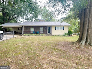 746 Thomas Rd, Trion, GA 30753