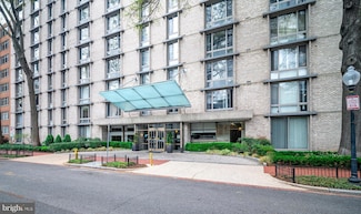 950 25th St NW Unit 606-N, Washington, DC 20037