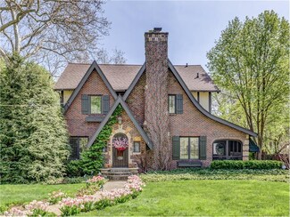 776 Sunnyside Ave, Akron, OH 44303