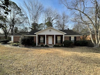 115 Windover Ln, Starkville, MS 39759