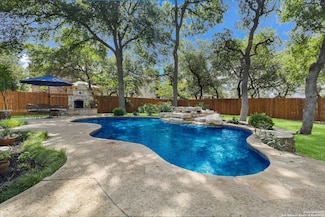 116 Coyote Cir, Boerne, TX 78006