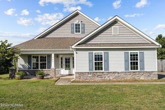 303 Connie Ct, Beulaville, NC 28518