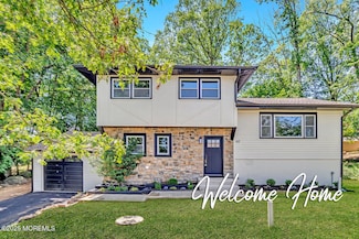 60 Woodlawn Terrace, Lake Hopatcong, NJ 07849
