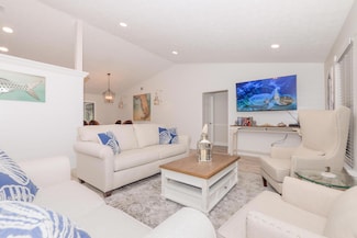 2411 NE Pinecrest Lakes Blvd, Jensen Beach, FL 34957