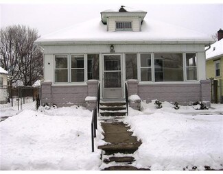 1626 S Taylor St, South Bend, IN 46613