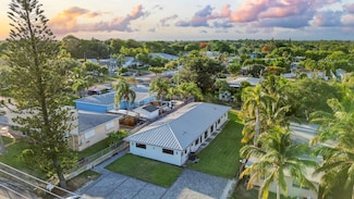 303 de Carie St, Delray Beach, FL 33444