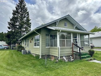 808 F Ave, La Grande, OR 97850