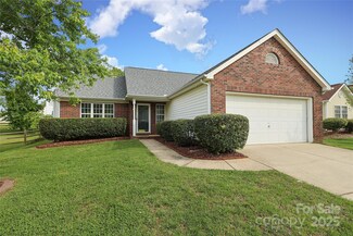 11623 Black Maple Ave, Charlotte, NC 28269