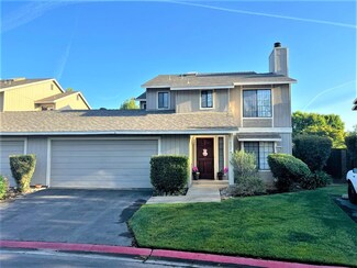 4860 N Woodrow Ave Unit 121, Fresno, CA 93726
