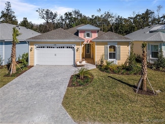 596 Hang Loose Way, Daytona Beach, FL 32124