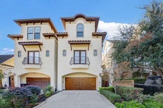 4505 Blossom St, Houston, TX 77007