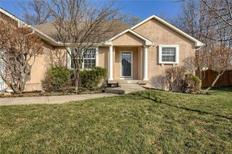 3209 SW Alice Ln, Lees Summit, MO 64082
