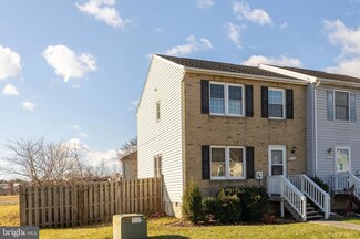 385 Surrey Club Ln, Stephens City, VA 22655