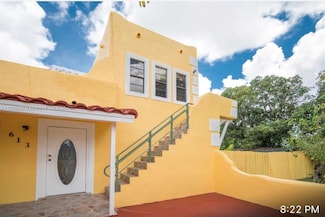 613 Sharar Ave Unit 2, Opa Locka, FL 33054