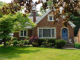 4806 W 220th St, Cleveland, OH 44126