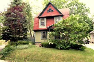 61 Auburn Ave SE, Grand Rapids, MI 49506