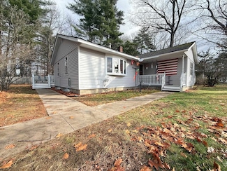 249 Maple Ave, Claremont, NH 03743