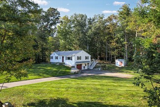 8 W Duston Rd, Salem, NH 03079