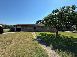 1002 Belmeade Dr, Corpus Christi, TX 78412
