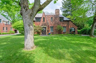 219 Overwood Rd, Akron, OH 44313