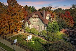 2932 Northwestern Ave, Racine, WI 53404