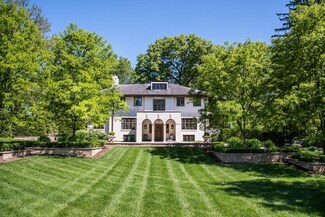 60 W 65th St, Indianapolis, IN 46260
