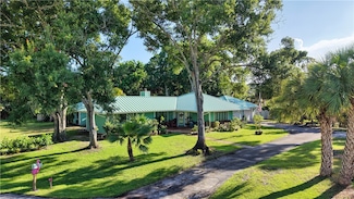 480 38th Ct, Vero Beach, FL 32968