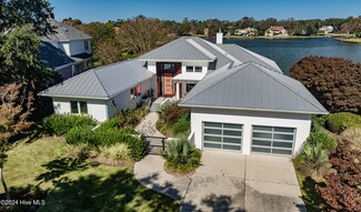 2013 Seawind Ln, Wilmington, NC 28405