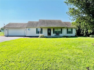 4806 Tunnel Mill Rd, Charlestown, IN 47111