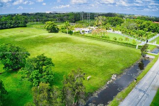 14400 Luray Rd, Southwest Ranches, FL 33330