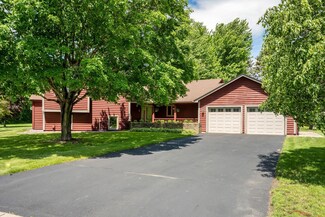 203 Woodduck Cir, Delano, MN 55328