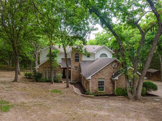 309 Oak Branch Cir, Waxahachie, TX 75167