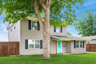5186 Meadowbrook Dr, Columbus, OH 43207